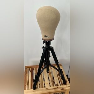 Mannequin Head with Tripod Stand